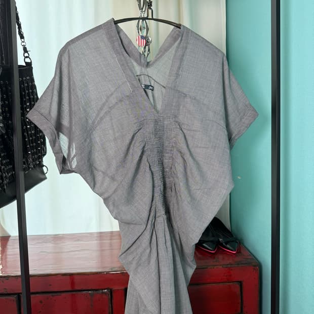 Micro Check Shirring V-Neck Blouse