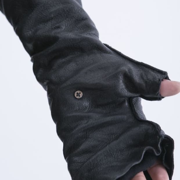 율리우스 자켓 구합니다.