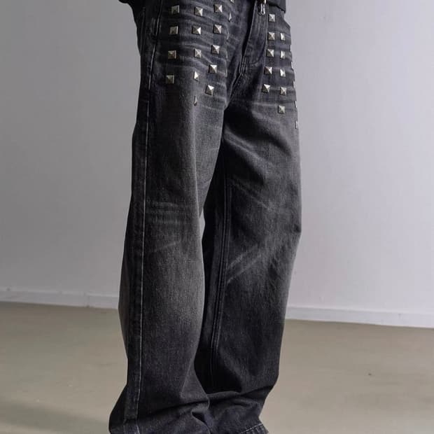 Black Studded Washed Loose Jeans