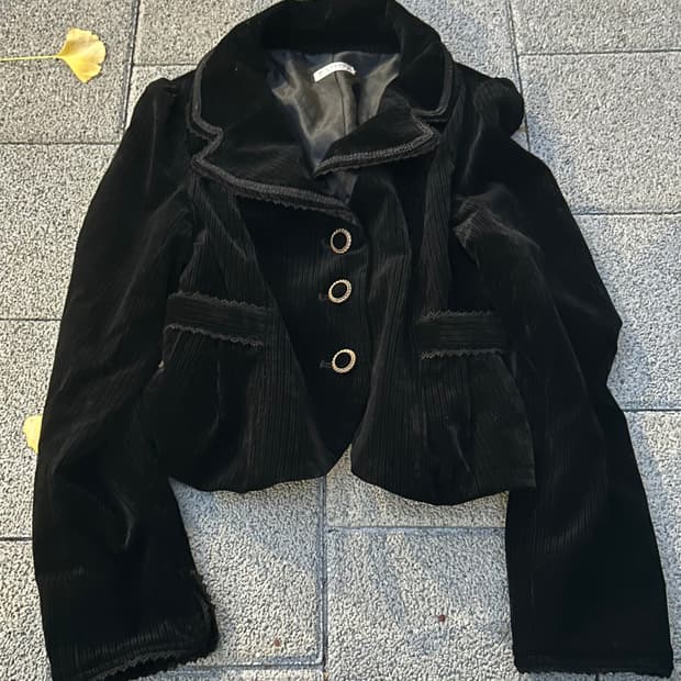 2000s 엑시즈팜 블랙 코듀로이 프릴 긱시크 자켓