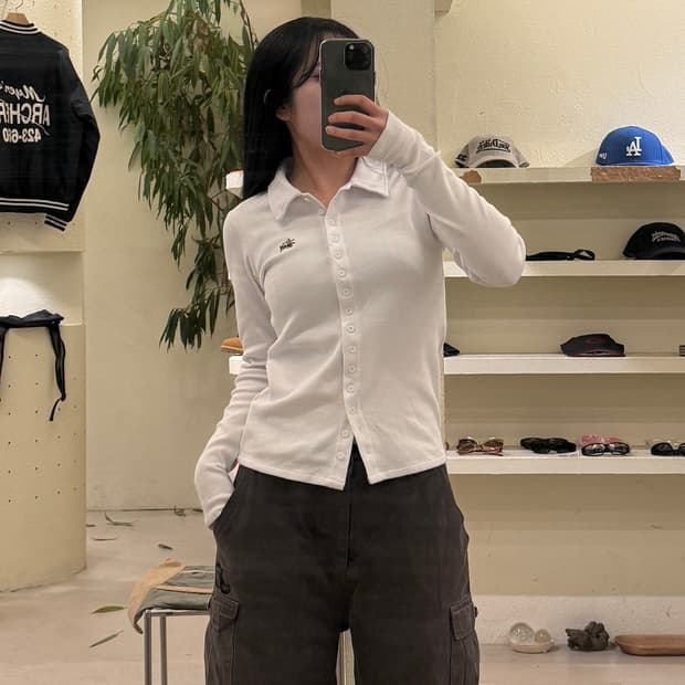 스투시 슬림핏 여성 카라 티셔츠 U473