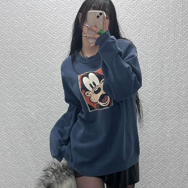 디즈니 희귀 구피 프린팅 키치 오버핏 약기모 맨투맨 110 C08688