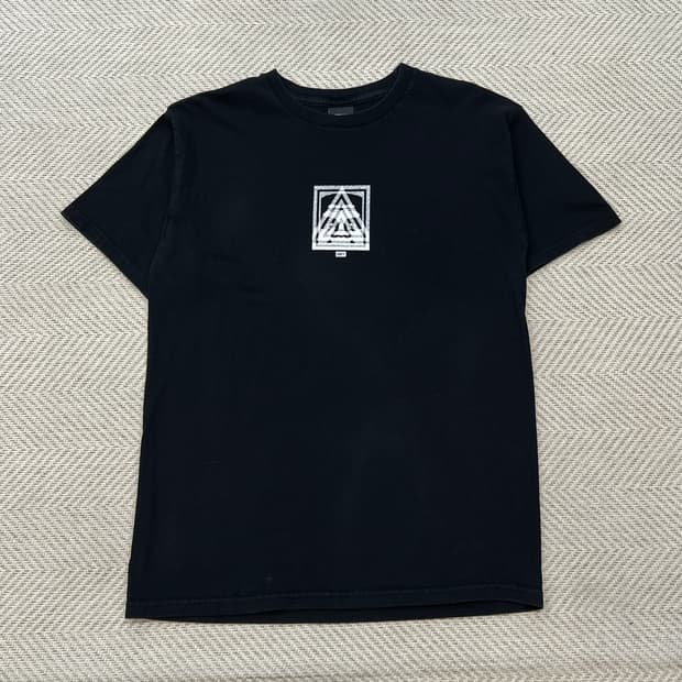 오베이 프린팅 반팔티 r3565