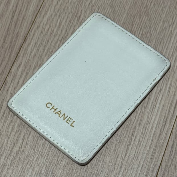 샤넬 카드지갑 코코 크러쉬 팝업 증정품