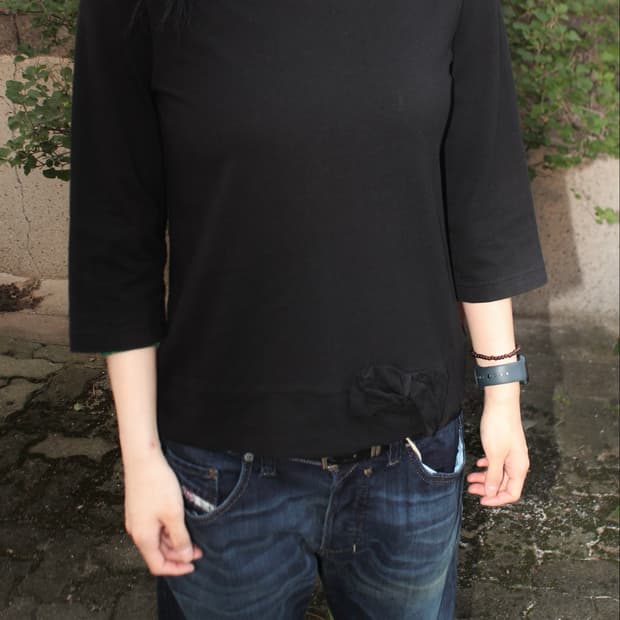 AD2011 Ribbon Bracelet Sleeve Top