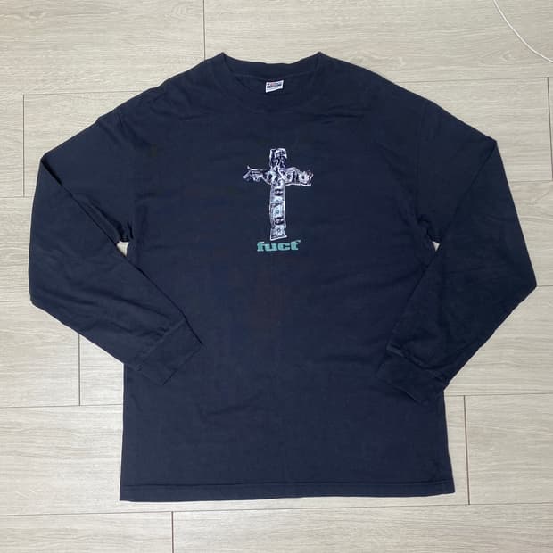 FUCT 퍽트 머니 크로스 롱슬리브 L
