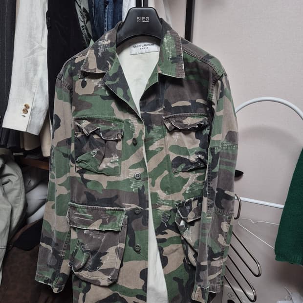 생로랑 빈티지 카모 야상 자켓 95사이즈