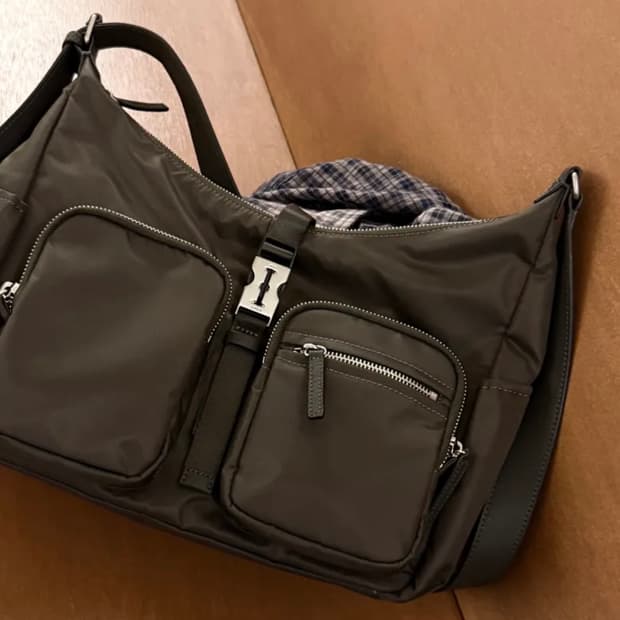 분크 더블 포켓 호보백