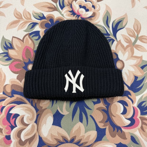 엠엘비 뉴욕양키즈 로고 비니(블랙)