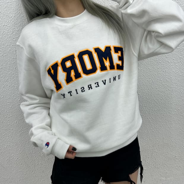 챔피온 센터로고 화이트 맨투맨 S