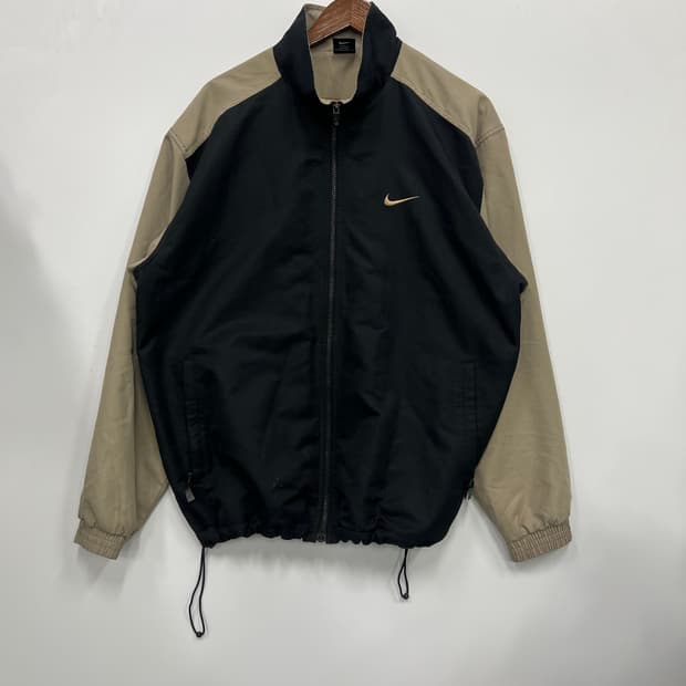나이키 바람막이 