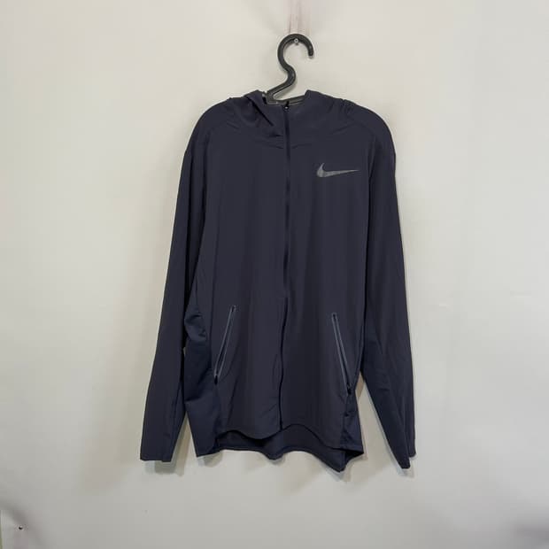 나이키 남성 바람막이 100