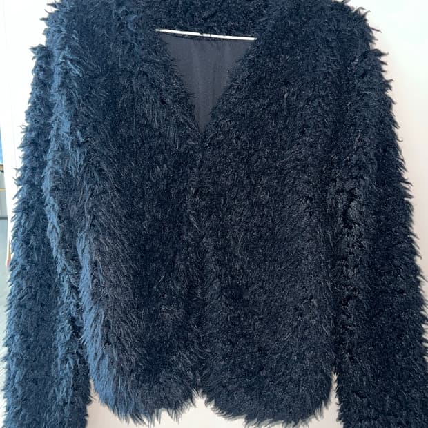 블랙 퍼 가디건