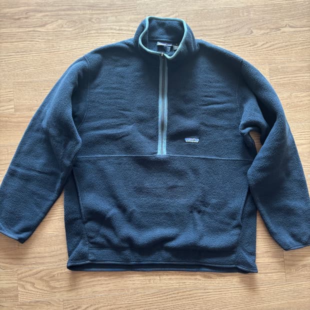 파타고니아 신칠라 하프집업 L