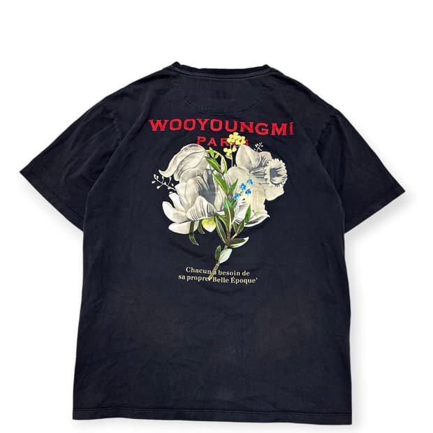 우영미 22s 플라워 네이비 반팔 티셔츠