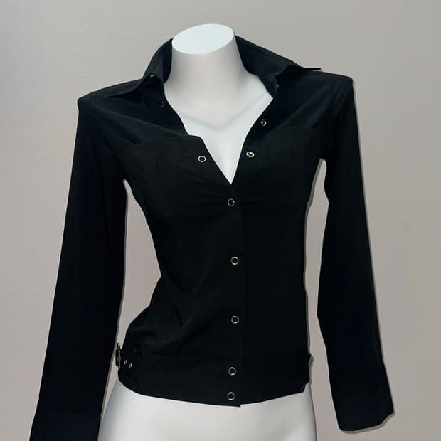 빈티지 블랙 딱붙 셔츠