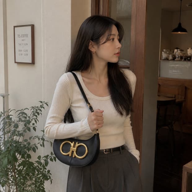 페라가모 간치니 숄더백