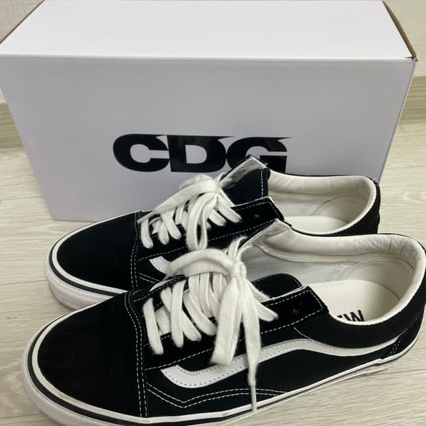 285) cdg 반스