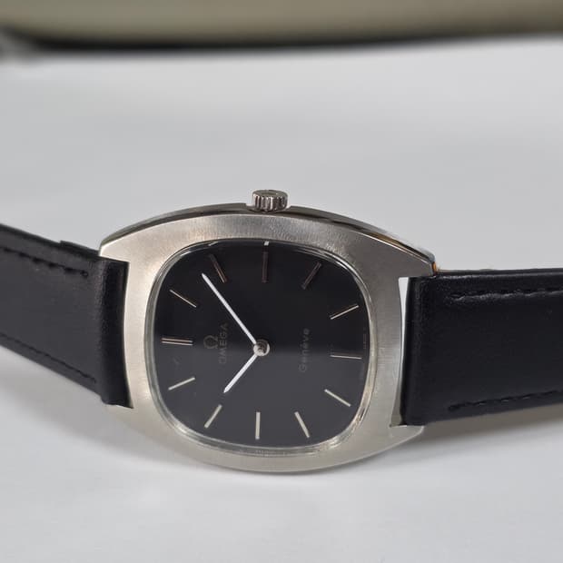 정품 OMEGA 수동 빈티지 드빌 블랙다이얼 시계 34mm
