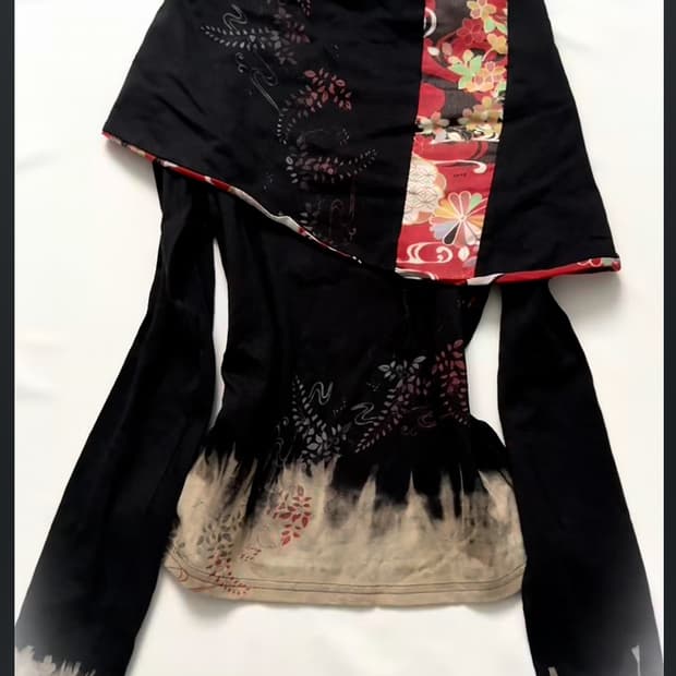 포더피피 GOUK oriental top