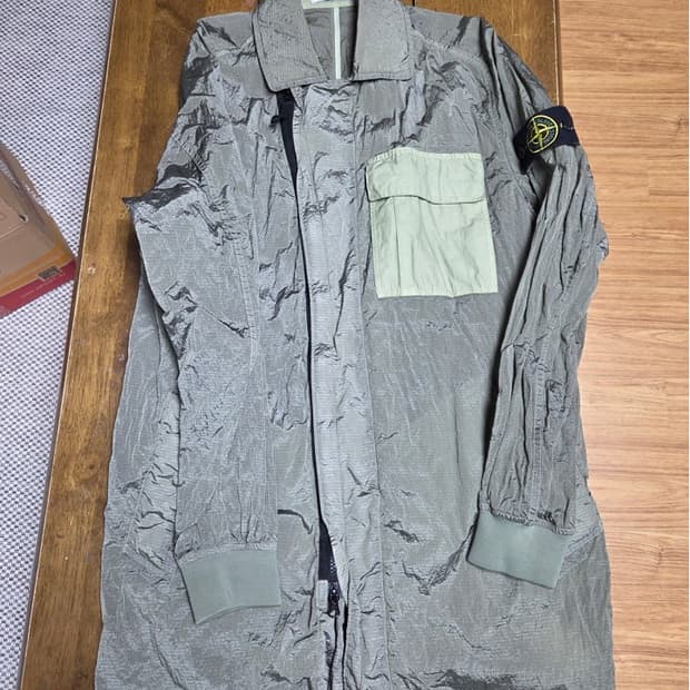 스톤아일랜드 나일론메탈 립스탑 오버셔츠 M