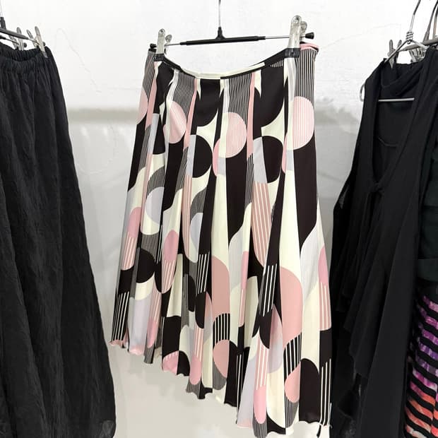 Abstract Geometric Flare Midi Skirt