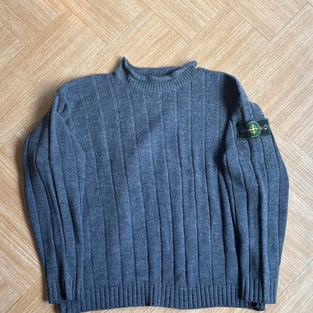 스톤아일랜드 그린엣지와펜 니트