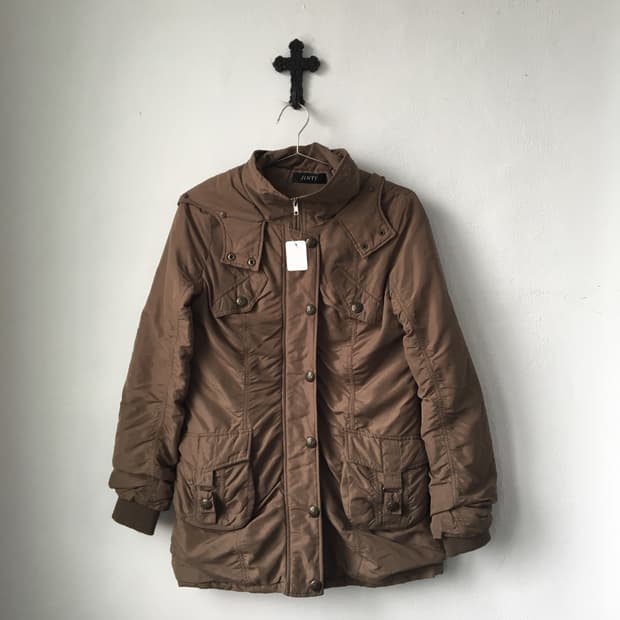 High neck shirring brown jacket
