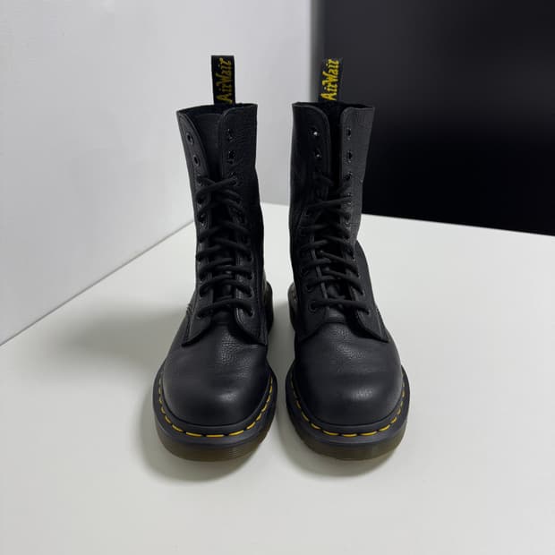 닥터마틴 1490 버지니아 블랙 240