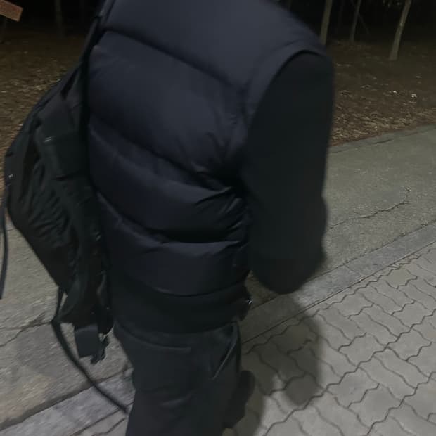 휴고보스 니트암 패딩 / 베스트