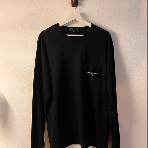 꼼데가르송옴므 롱슬리브 XL미니