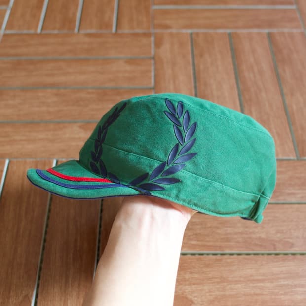 Fred Perry reversible cycling size cap