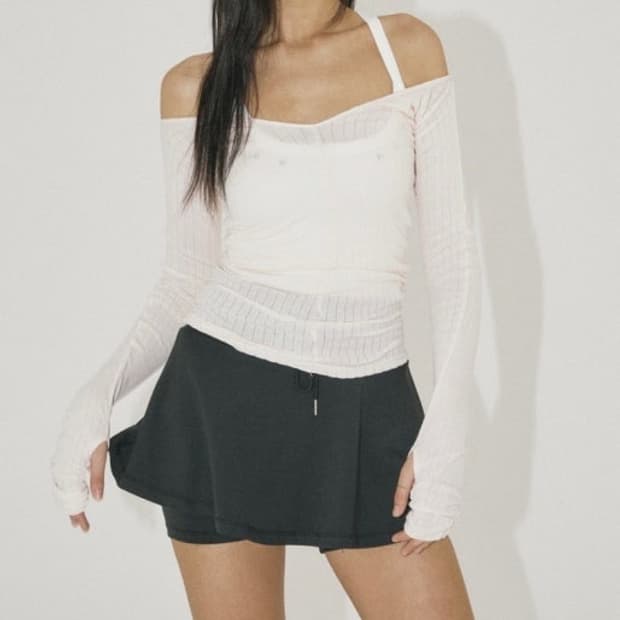 쓰리타임즈 카일리 워머티 블랙 구해요