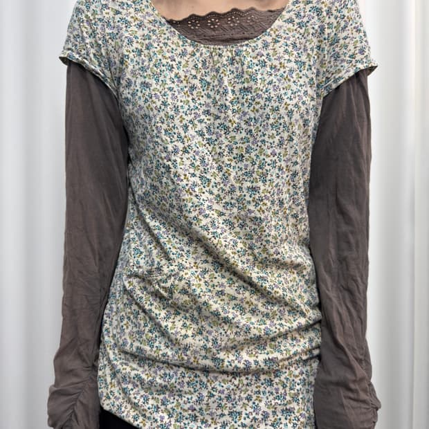 flower layered top