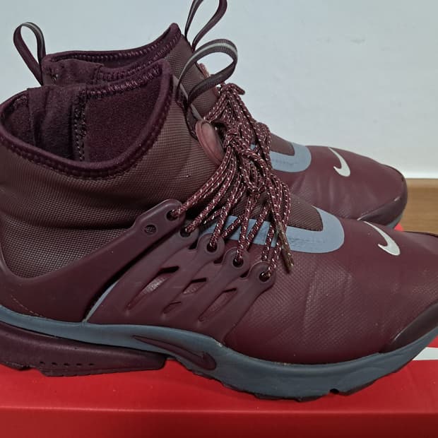 나이키 스니커즈 240