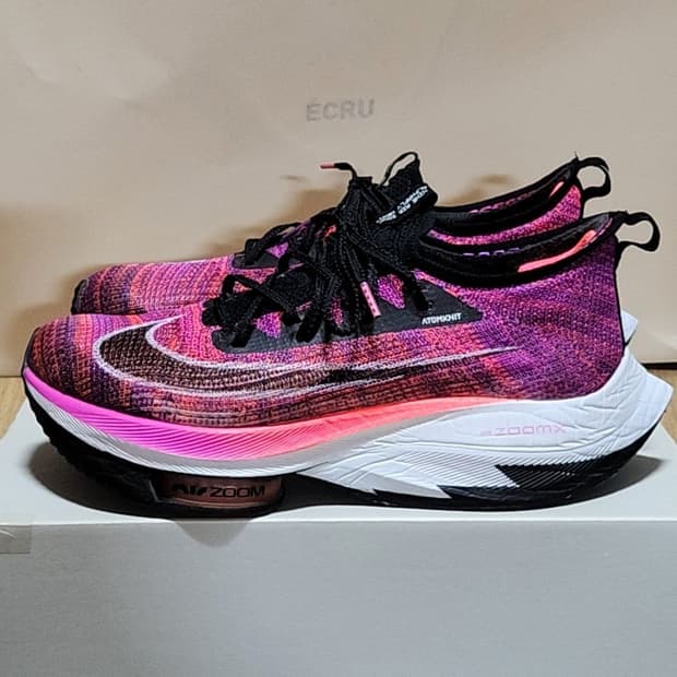 나이키 275 에어줌 알파플라이 넥스트% 하이퍼 바이올렛