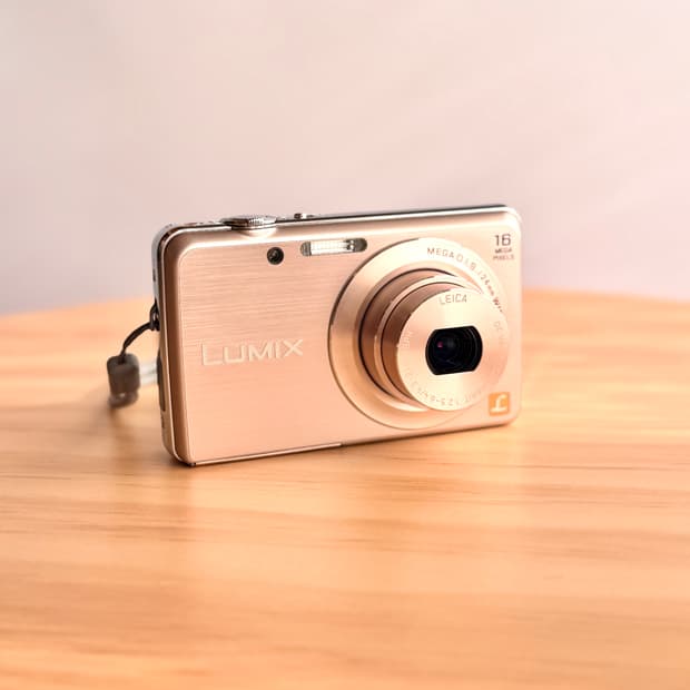 파나소닉 루믹스 DMC- FH8 핑크골드 빈티지 디카 LUMIX