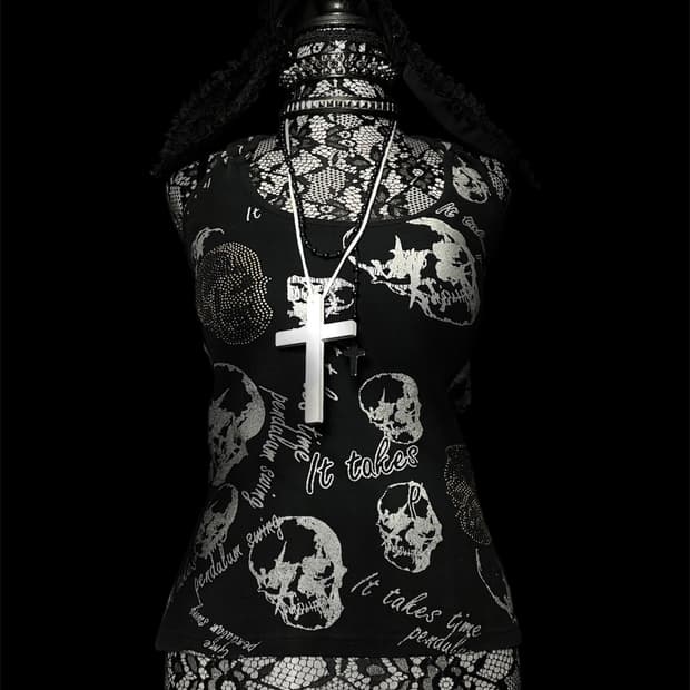 JPN 펑크 스컬 해골 큐빅 프린팅 핫픽스 블랙 슬리브리스 나시