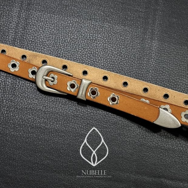 🌗 Flower eyelet belt / 플라워 아일렛 스터드 벨트