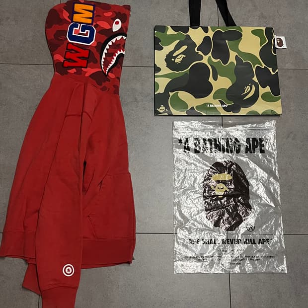 베이프 레드 적계 풀 샤크 후드집업