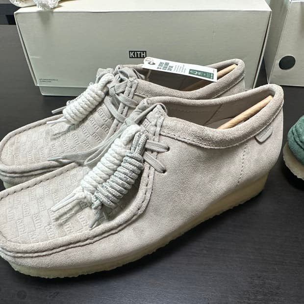 kith 클락스 왈라비 로얄티 프로그램 molecule
