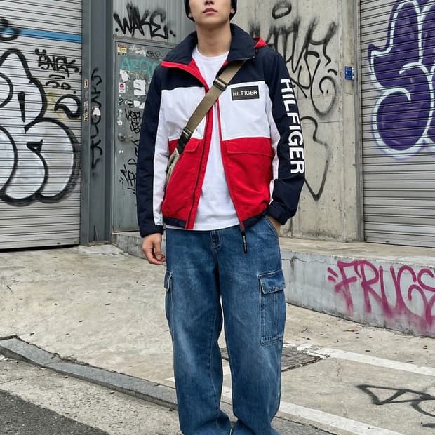 타미힐피거 빅로고 컬러블록 후드 바람막이 자켓