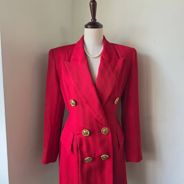 레드 스트라이프 금장 더블 버튼 브레스티드 자켓