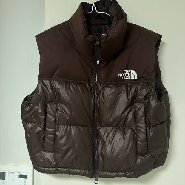 노스페이스 화이트라벨 눕시 다운 베스트 브라운 패딩조끼