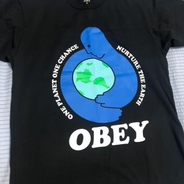 OBEY 반팔티