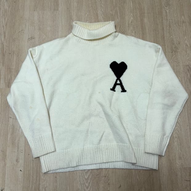 아미 빅하트 로고 터틀넥 목폴라 니트 L/100 