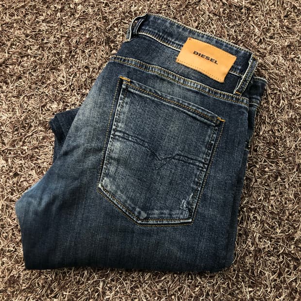 디젤 슬린커 워싱 데님 팬츠