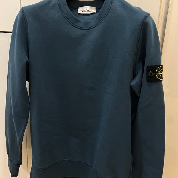 23fw 스톤아일랜드 오션블루맨투맨 M (새상품급)