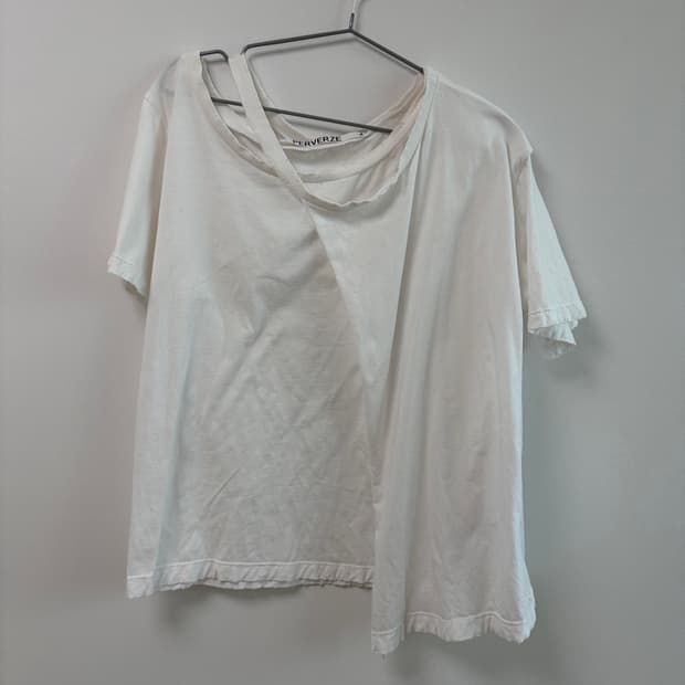 퍼버즈 반팔 티셔츠