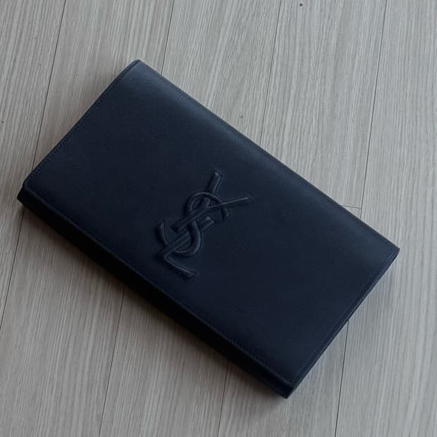 YSL입생로랑 클러치백